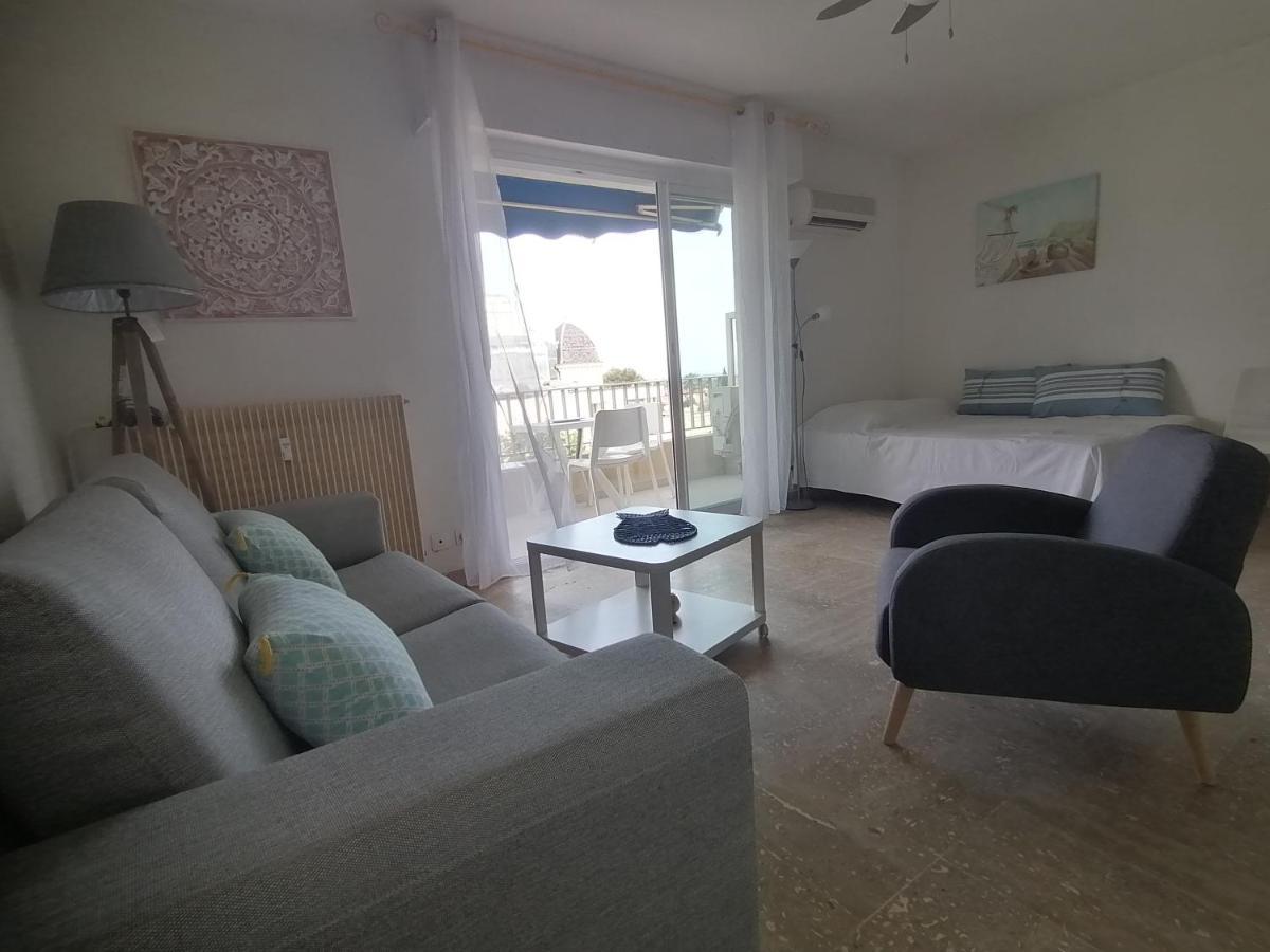 Residence L'Emilia Йер Экстерьер фото